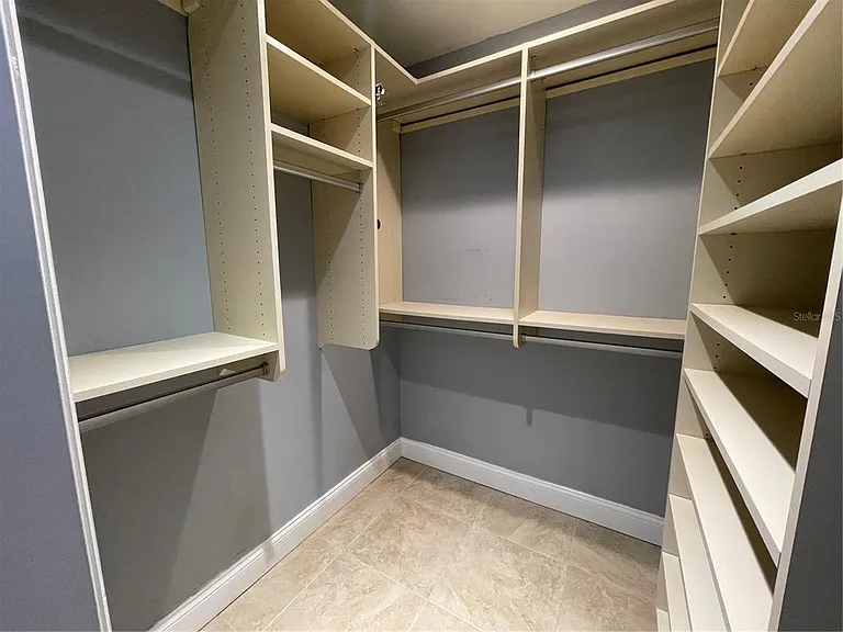 3030 W Helen Ave — Photo 27