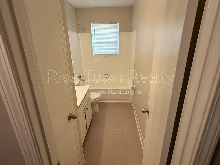 3386 Spring Water Cv — Photo 18