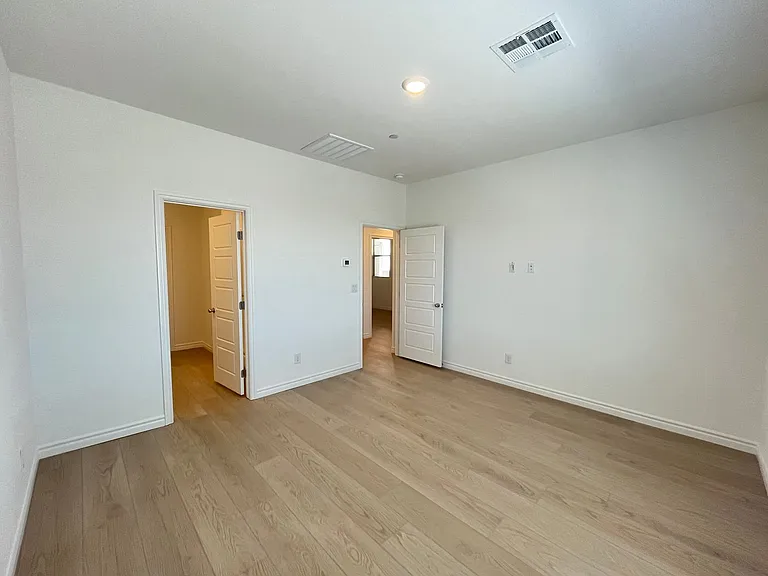 600 N Carriage Hill Dr #1148 — Photo 9