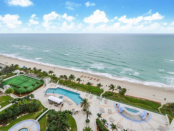 2nd image of 19111 Collins Ave APT 1507