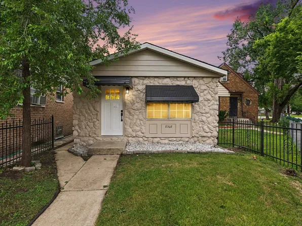 8308 S Anthony Ave, Chicago, IL 60617