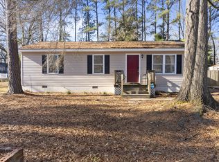 6942 Wentworth St, North Chesterfield, VA 23237