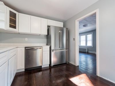 652 Main Ave, Warwick, RI, 02886