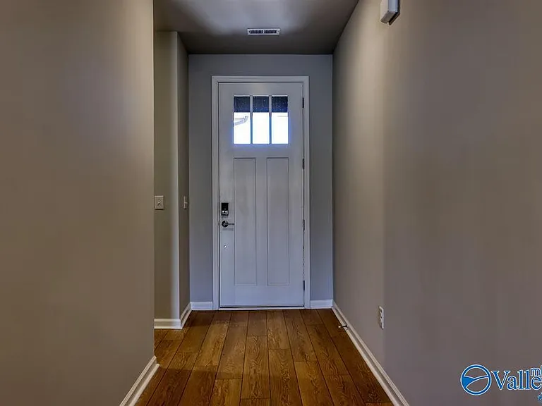 115 Willow Rose Ln — Photo 6