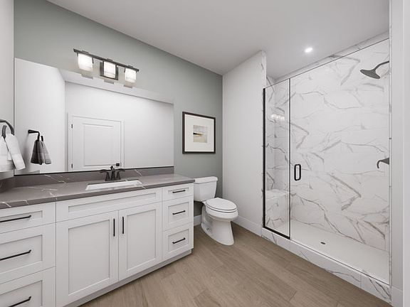 Luxurious Owner s Suite