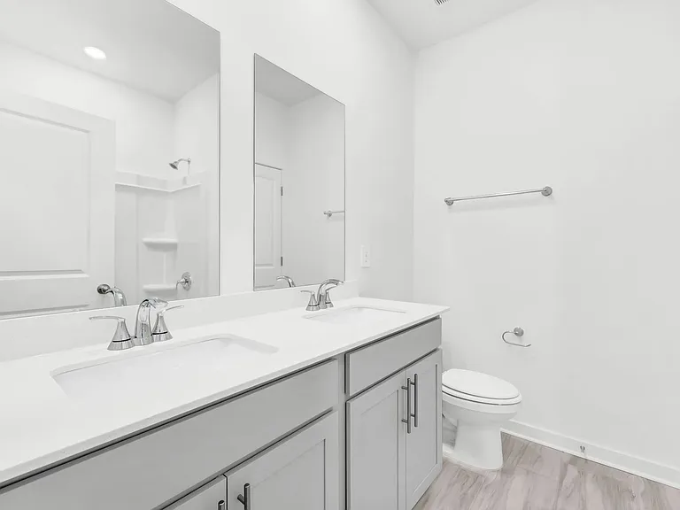 2356 Woodmeadow Dr — Photo 18