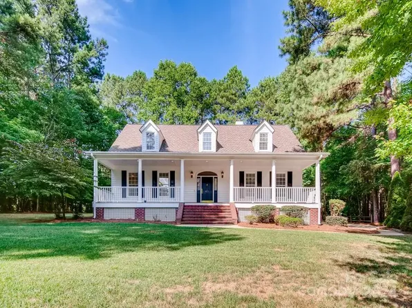 271 Beaten Path Rd, Mooresville, NC 28117