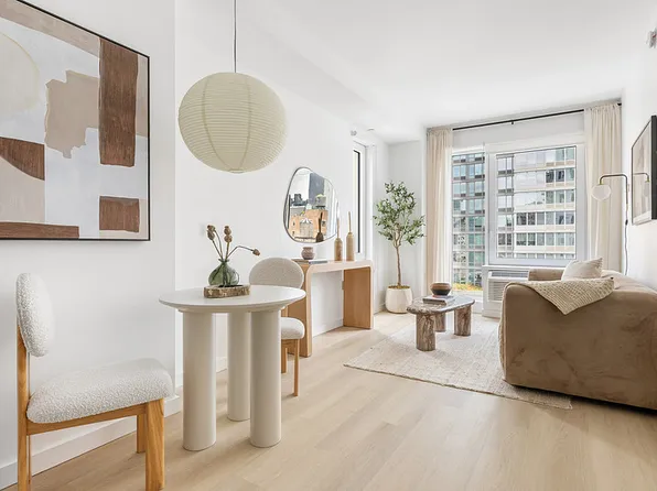 150 Lawrence Street image 4 of 36