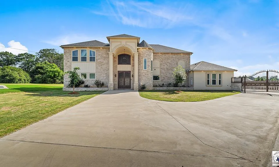 3501 Trotter Ln