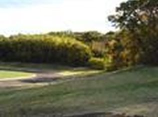 506 Ridge Dr #20, Mazomanie, WI 53560