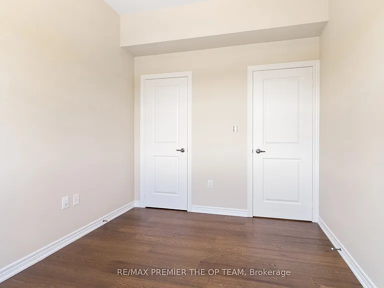 17 True Blue Cres — Photo 27