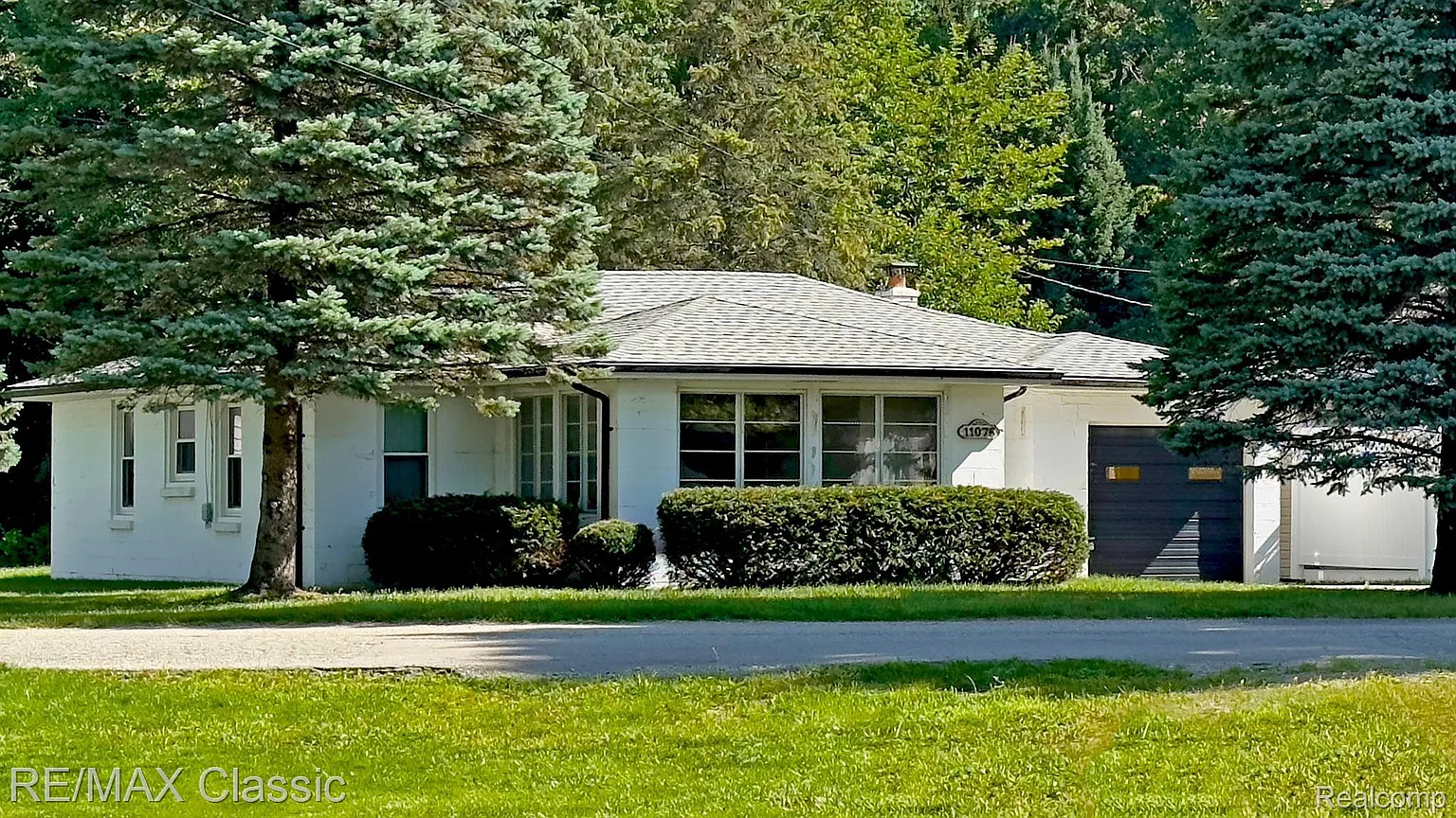 11076 Beryl Dr photo 1
