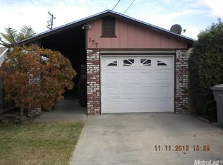 177 N Bryan Ave, Oakdale, CA