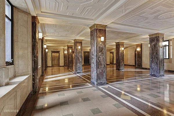 Sold by Corcoran | media 14