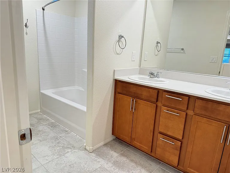 5573 Anshan St — Photo 31