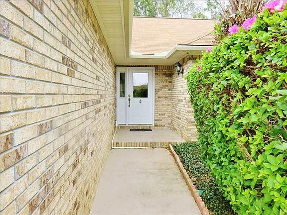 2nd image of 2474 Houston Cir