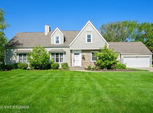 300 W Circle Ave, Prospect Heights, IL 60070