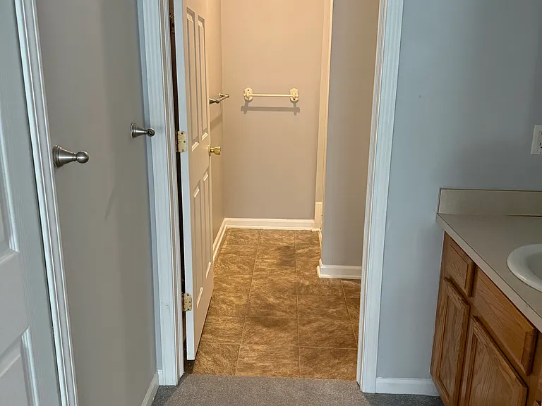 17110 Higdon Dr — Photo 30