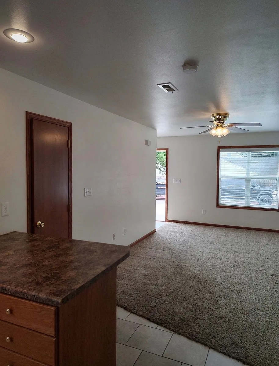Building Photo - 409 Ash St #MAIN