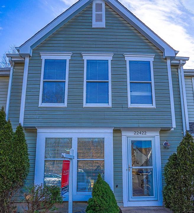 1st image of 22422 Stablehouse Dr
