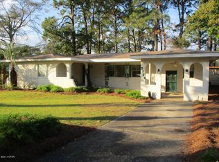 3728 Shoreline Cir, Panama City, FL 32405