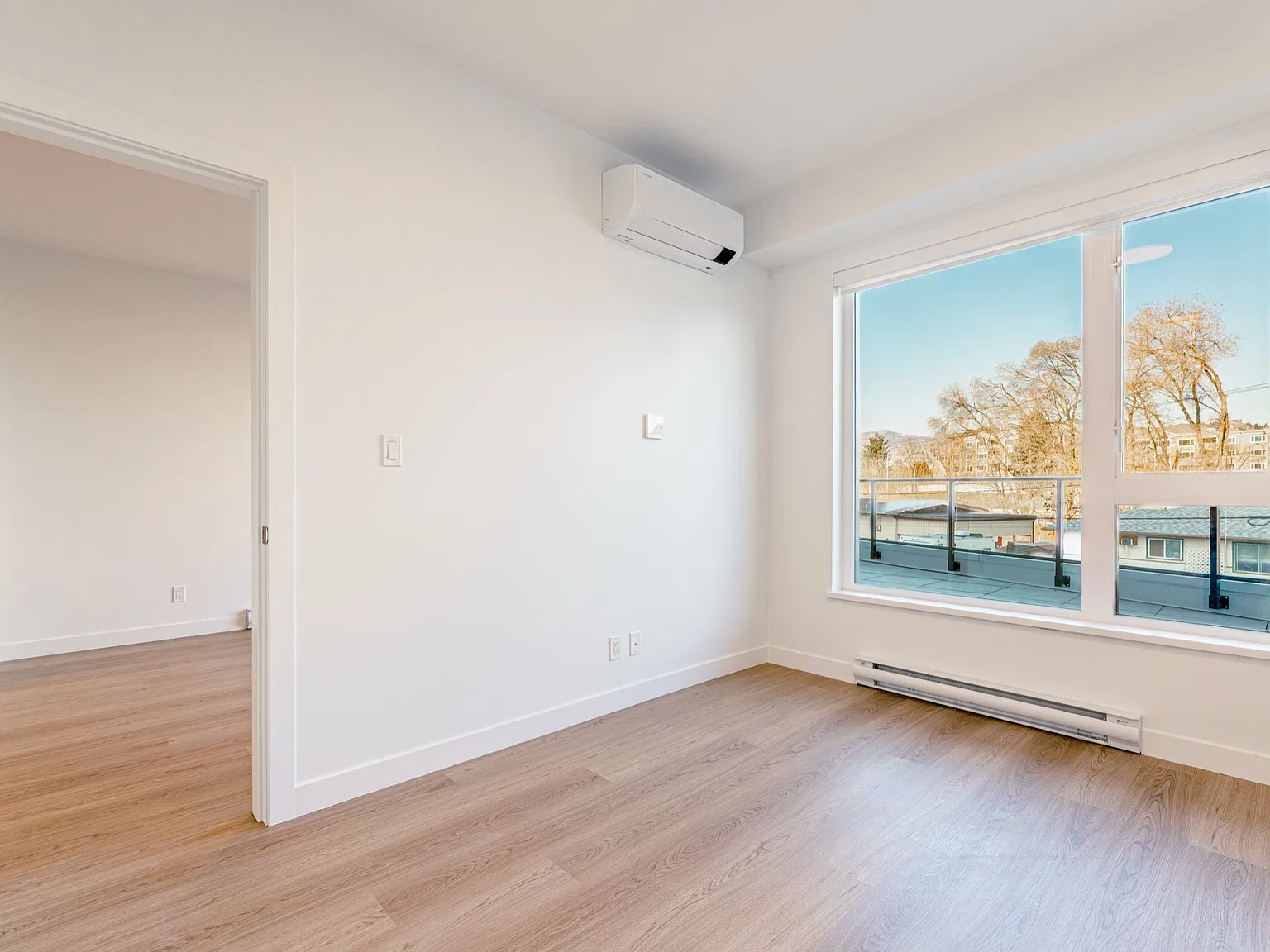2 bed, $2,000 — Photo 4