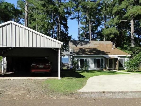 415 Bayshore Dr, Hemphill, TX 75948