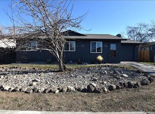 1640 SW 35th St, Redmond, OR 97756