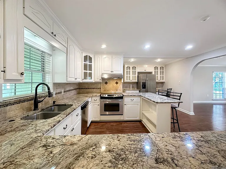 9537 Kevel Dr — Photo 8