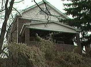 212 E Willock Rd, Pittsburgh, PA 15227