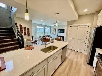 15300 Goldenrod Dr — Photo 1