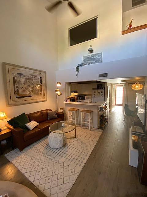 1st image of 1025 E Highland Ave Unit 9