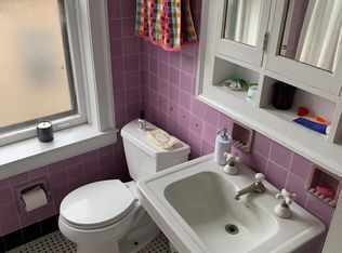 7515 N Winchester Ave APT 2W, Chicago, IL 60626