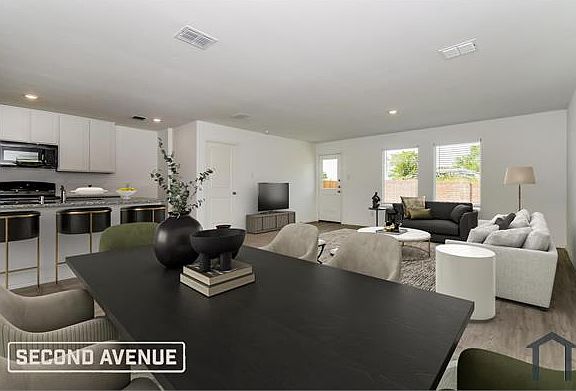 2nd image of 1905 Lotus St