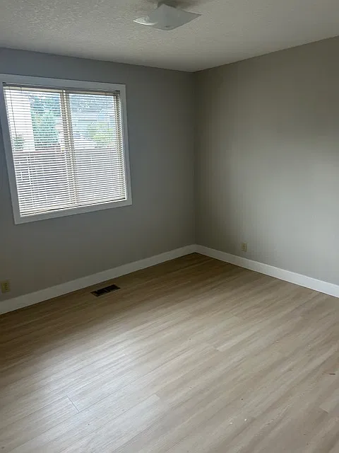 20813 SW Celebrity Ln — Photo 3