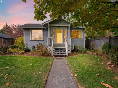 907 Pine St, Hood River, OR, 97031