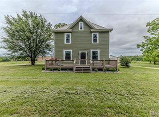 20582 Normandy Dr, Lebanon, MO 65536
