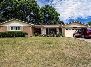 1177 Echo Dr, South Bend, IN
