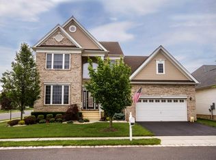 15 Tamarack Rd, Monroe Township, NJ 08831