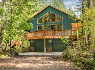 67611 E Lost Shelter Rd, Rhododendron, OR 97049