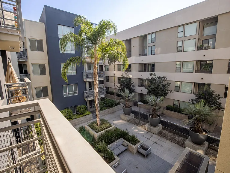 Westgate Apartments — Photo 35