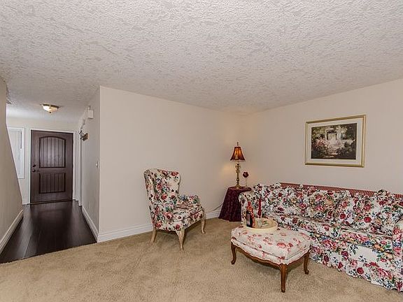 4th image of 13300 SE McGillivray Blvd