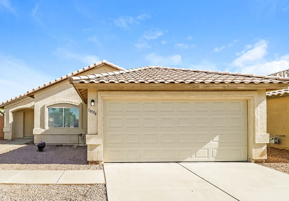 16196 W Mesquite Dr
