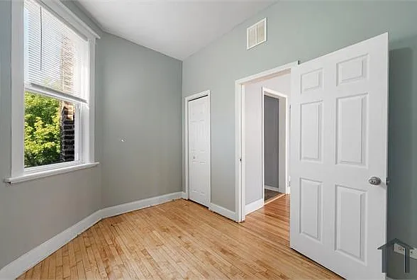 4910 W Van Buren St #2 — Photo 8
