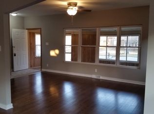 6942 Jackson Ave, Hammond, IN 46324