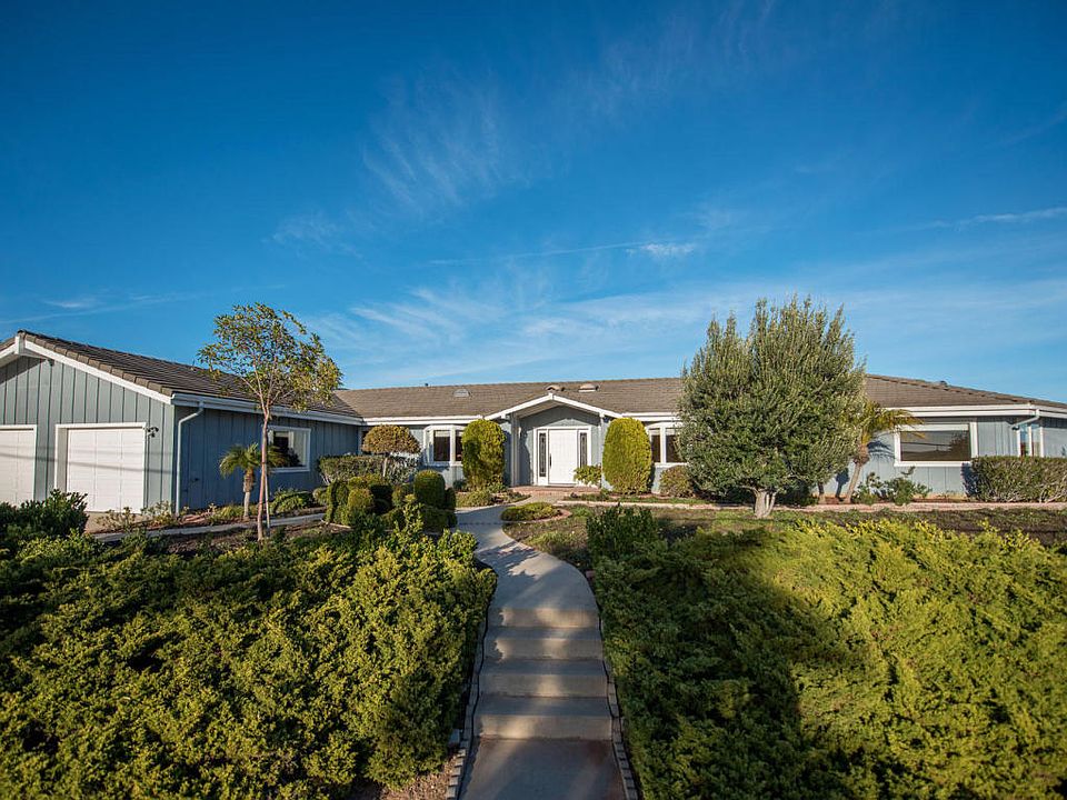 1st image of 5592 Camino Cerralvo