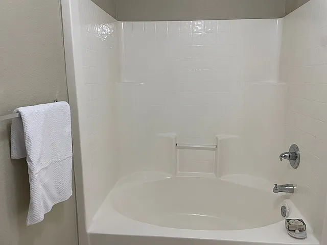 3 bed, 1722 sqft, $2,250 — Photo 4
