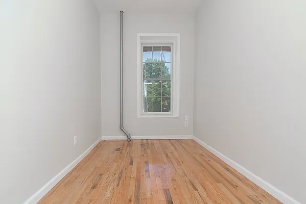 Rented by Highline Residential | media 8