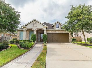 12804 Southern Valley Dr, Pearland, TX 77584