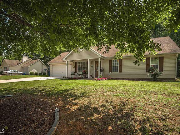 2nd image of 169 Pebble Creek Dr